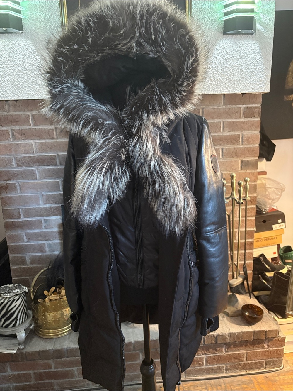 Women's Black Puffer Coat with Faux Fur Trim Hood